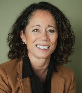 Headshot of Elisa Hornecker